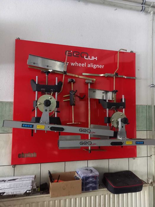 Sprzedam Laserowe urządzenie do geometrii kół Geolux EL