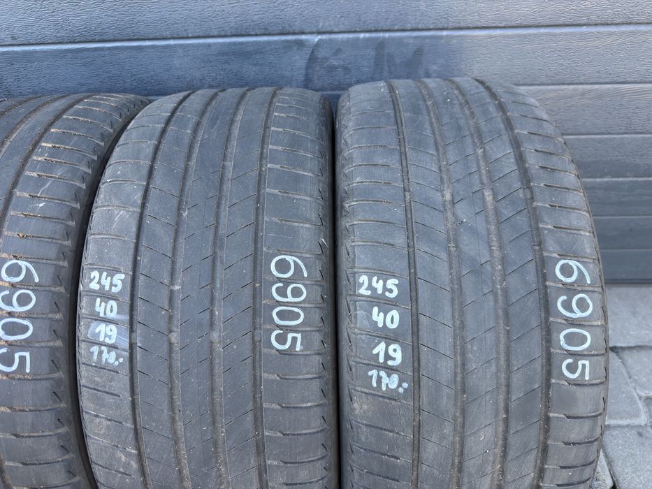 Opony letnie Bridgestone 245/40/19 94W