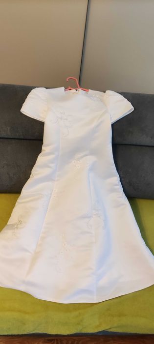 Sukienka do pierwszej komunii
