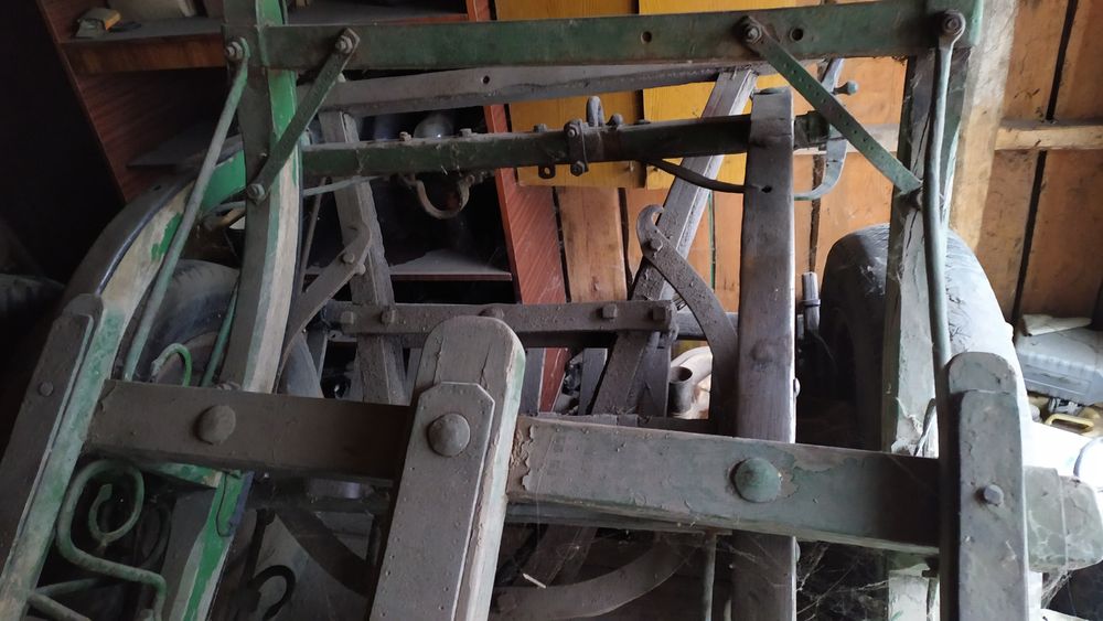 Вози кінні в доброму стані