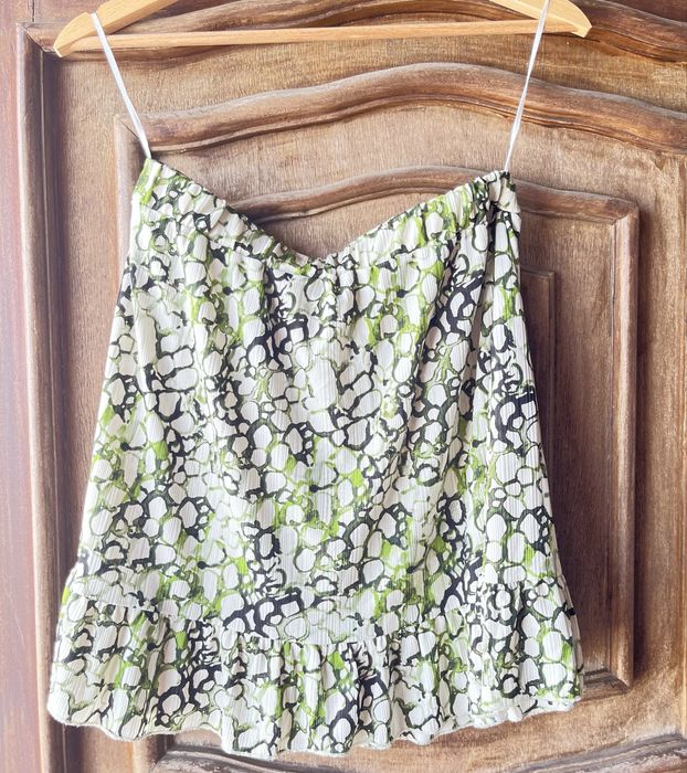 Saia verde. Tamanho 36/38.