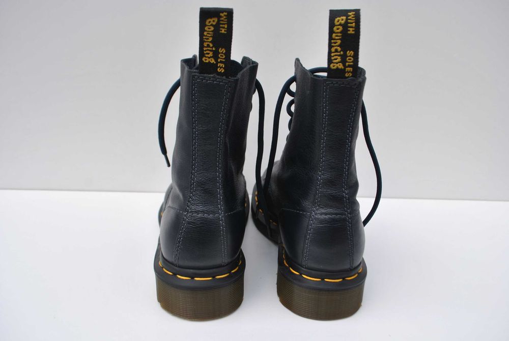 Glany botki Dr Martens 1460 Pascal
