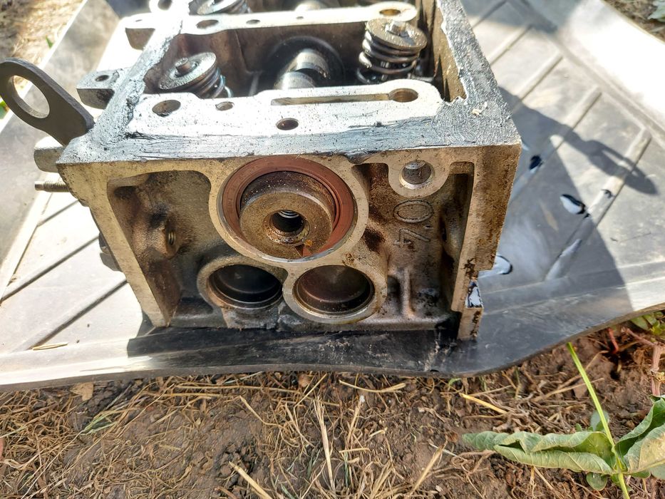 ГБЦ блока циліндрів  Citroen Berlingo 1.4 benz