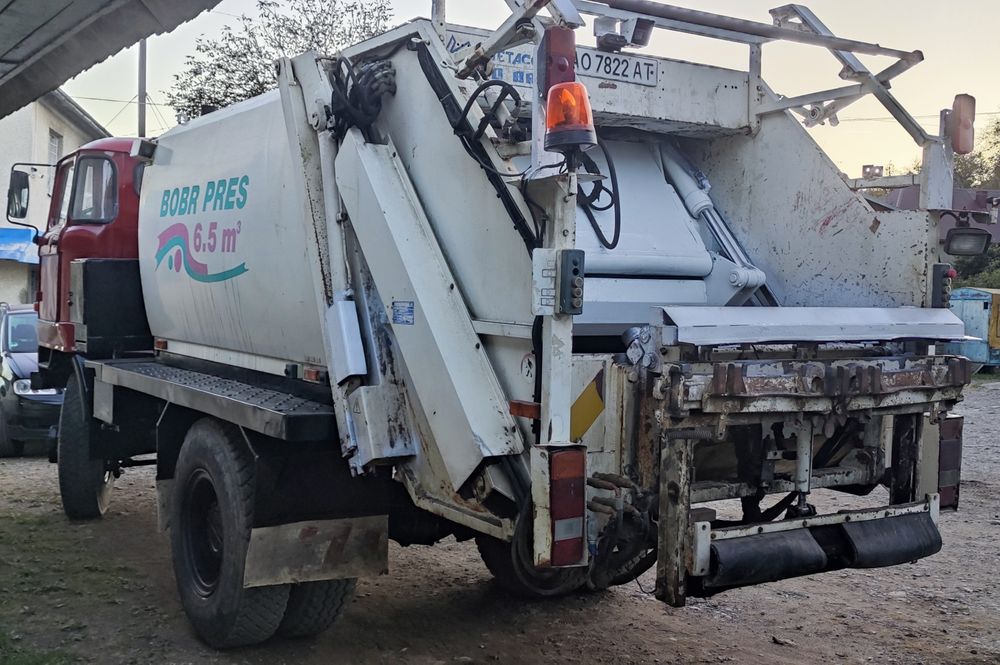 IFA L60 ІФА 4 x 4 сміттєвоз