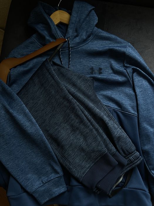 Чоловічий спортивний костюм від Under Armour