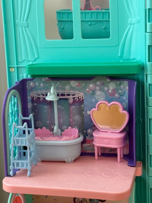 Casa da Gabby com 4 compartimentos extra