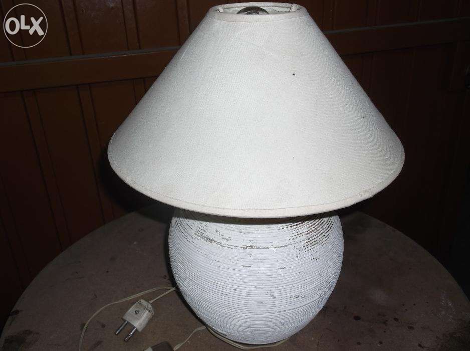 Candeeiro de mesa