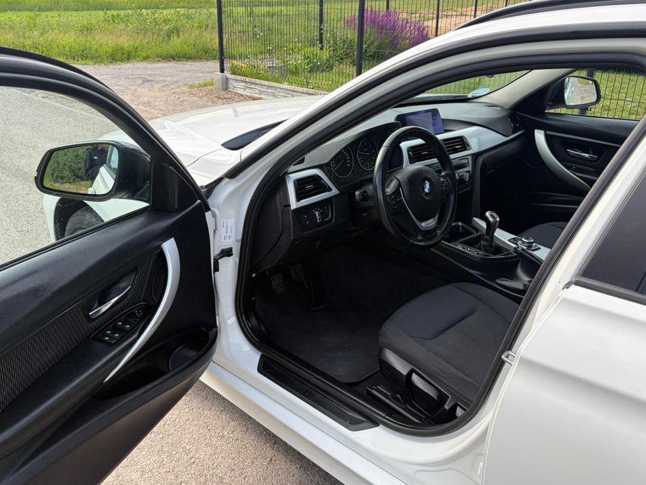 Bmw F31 316D.