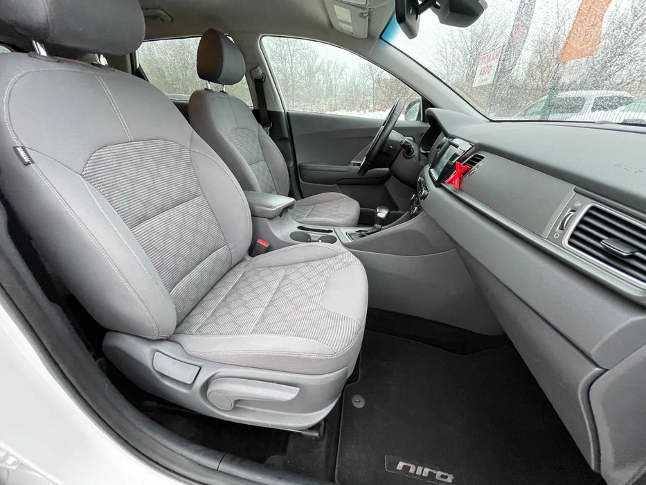 Kia Niro 2019 Гібрид