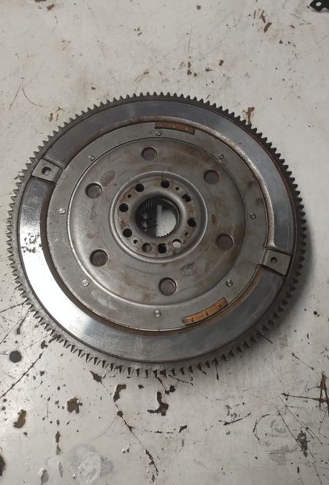 Koło dwumasowe Ford Mondeo MK5 2.0 TDCi