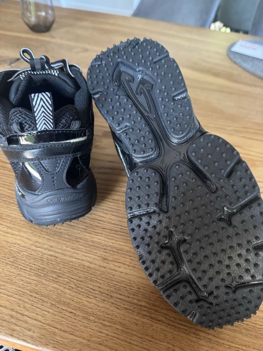 Off white be right back sneakersy black