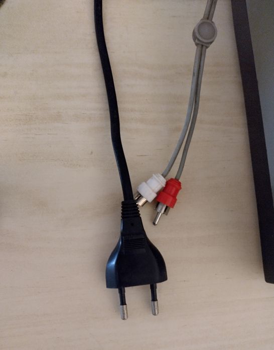 Gira discos Onkyo CP 1011 F tecnicamente evoluído
