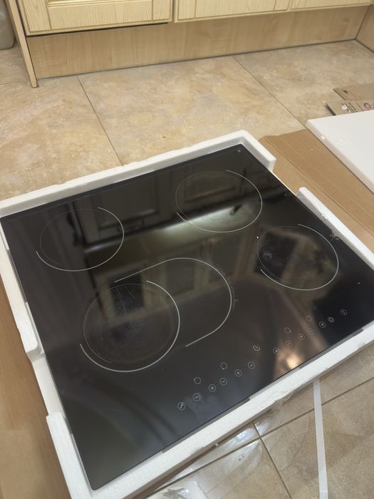 Продам Варочную  плиту, в рабочем состоянии.