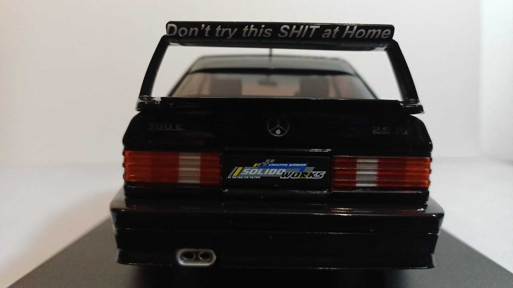 1/18 Mercedes 190 Evo II W201 - Solido