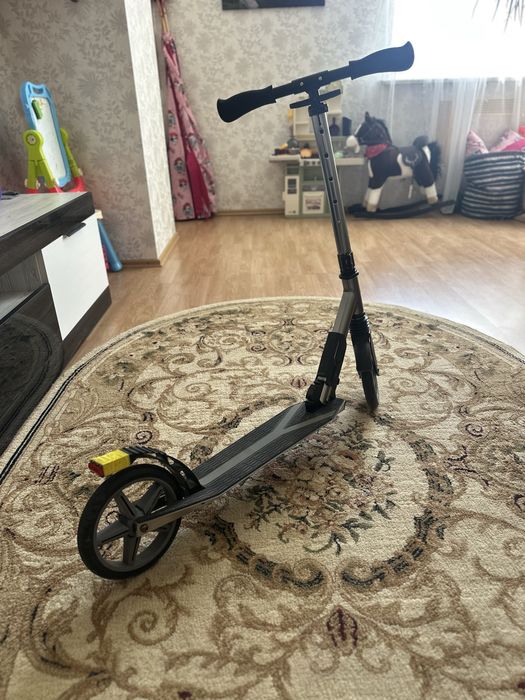 Продам самокат Lamborghini