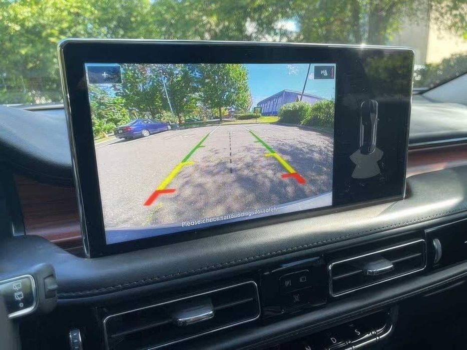 Lincoln Nautilus      2022