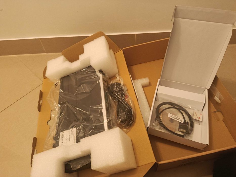 Moxa NPort 6650-32 serwer portów szeregowych