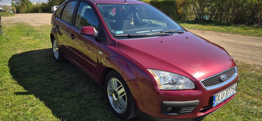 Ford Focus 1.6 Ghia . Przebieg 154 247 tys km