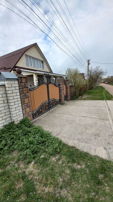 Продається будинок в с.Зарічани