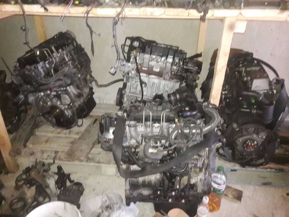 Двигатель двигун мотор запчасти FORD VOLVO MAZDA