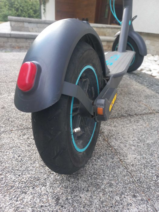 Hulajnoga Motus Scooty 10 lite
