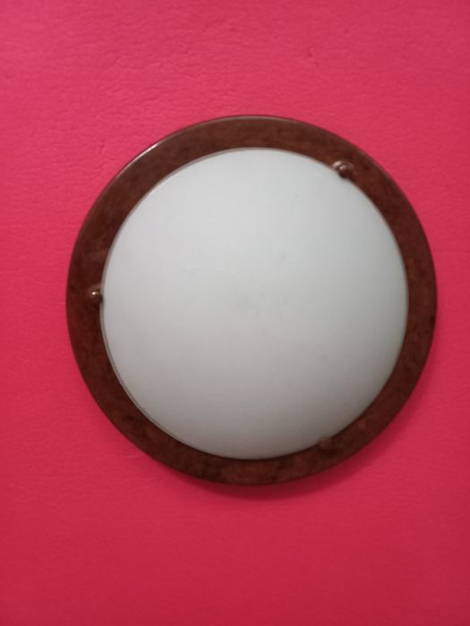 Aplique parede, rebordo castanho