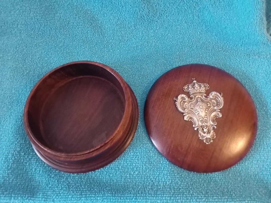 Guarda Jóias Pau Santo e Prata