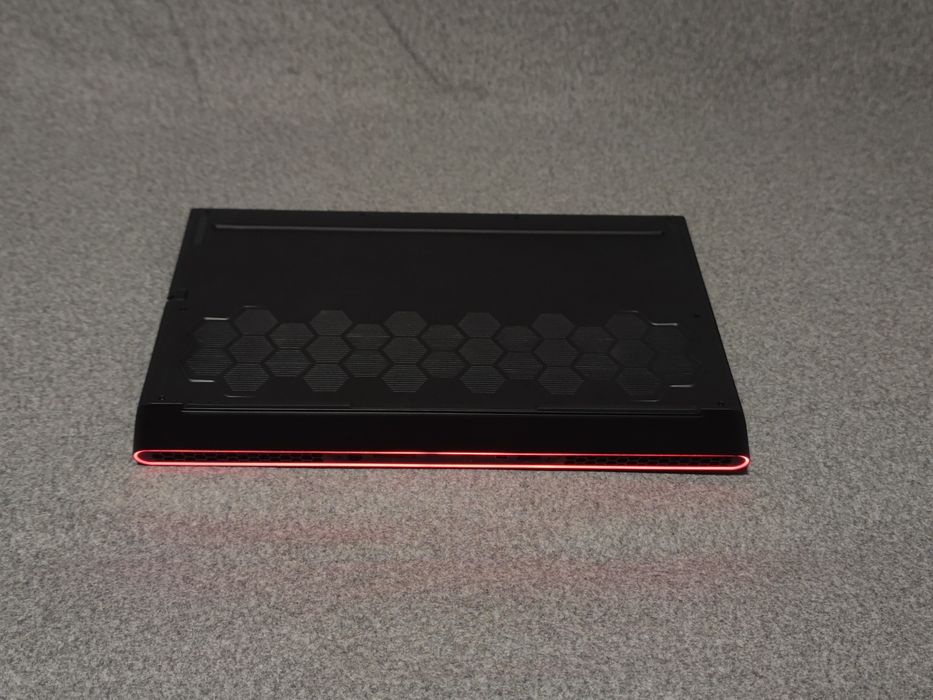 Dell Alienware m17 r4 rtx3070 16gb 1Tb ssd топовий ігровий ноутбук  laptop