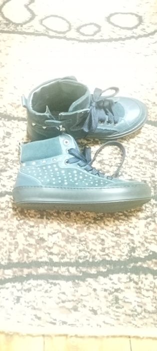 Черевики на дівчинку