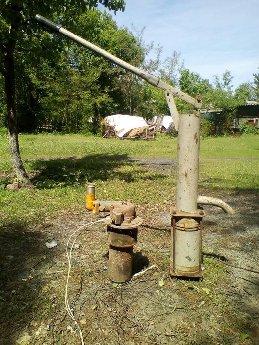 Помпа ручная и электрисеская