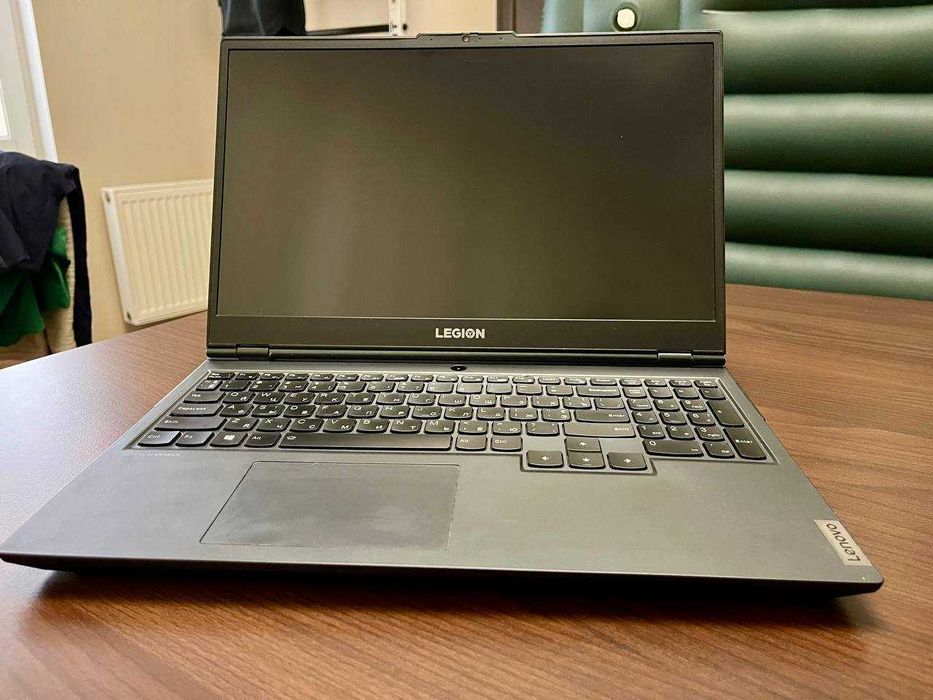 Legion 5-15ARH05H RTX™ 2060 6GB / 16 GB DDR4-3200
