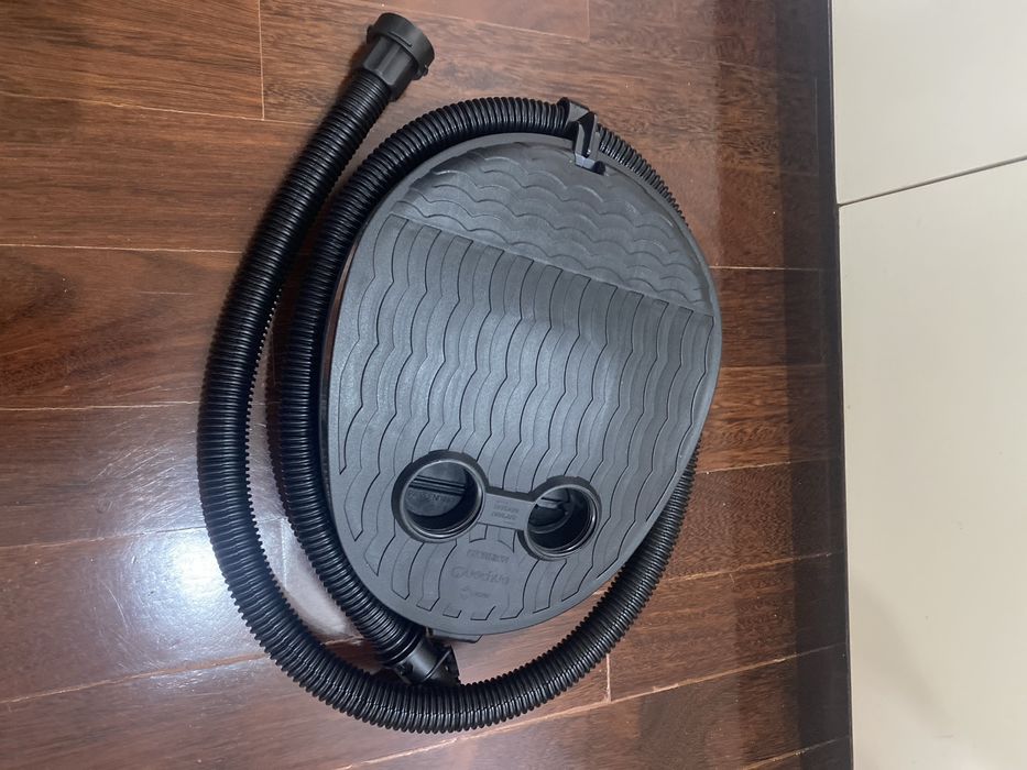 Colchão de ar com dispositivo de encher