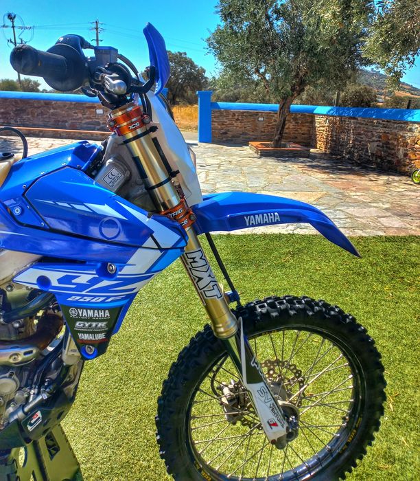 YAMAHA YZ250F  --- MATRICULADA