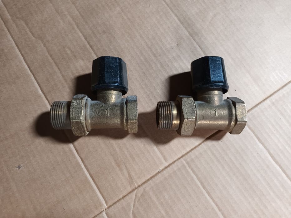 Zawory grzejnikowe 3/4 "- 1 "