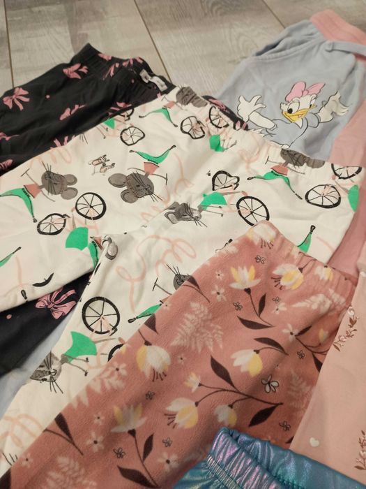 zestaw/komplet spodni dla dziewczynki 134