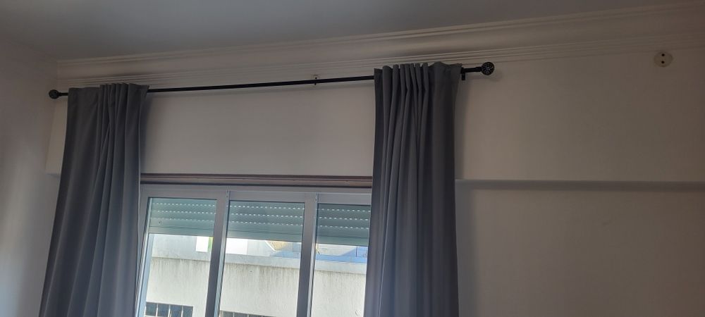 Cortinado e varão Sandsvingel Ikea