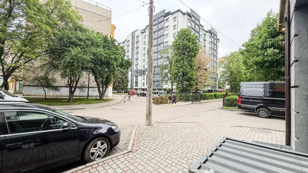 Фасадне комерційне приміщення — інвестиція в стабільність