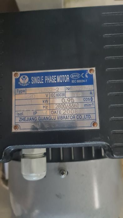 Motores novos em caixa