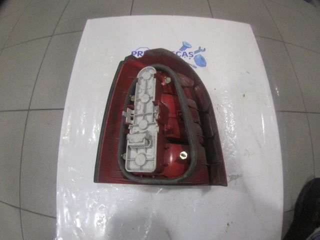 Farolim direito AUDI A4 Avant (8D5, B5)