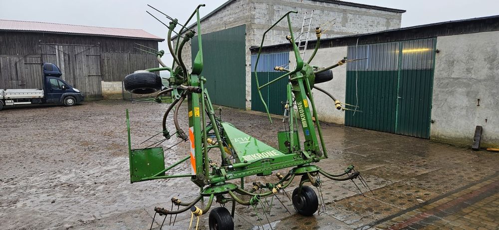Przetrząsarka KRONE KW 5.50 4X7 (Kuhn , Pottinger)