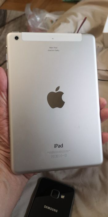 Ipad mini 64g.          ,