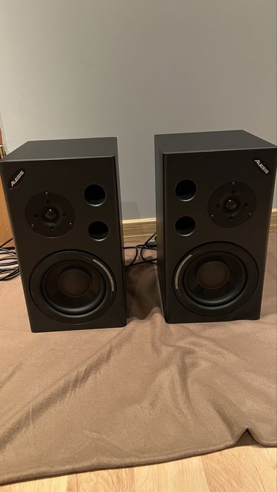 monitory głośniki studyjne ALESIS MK1 ACTIVE, glosniki studyjne para, monitory studyjne para, alesis mk1 active 230Volt