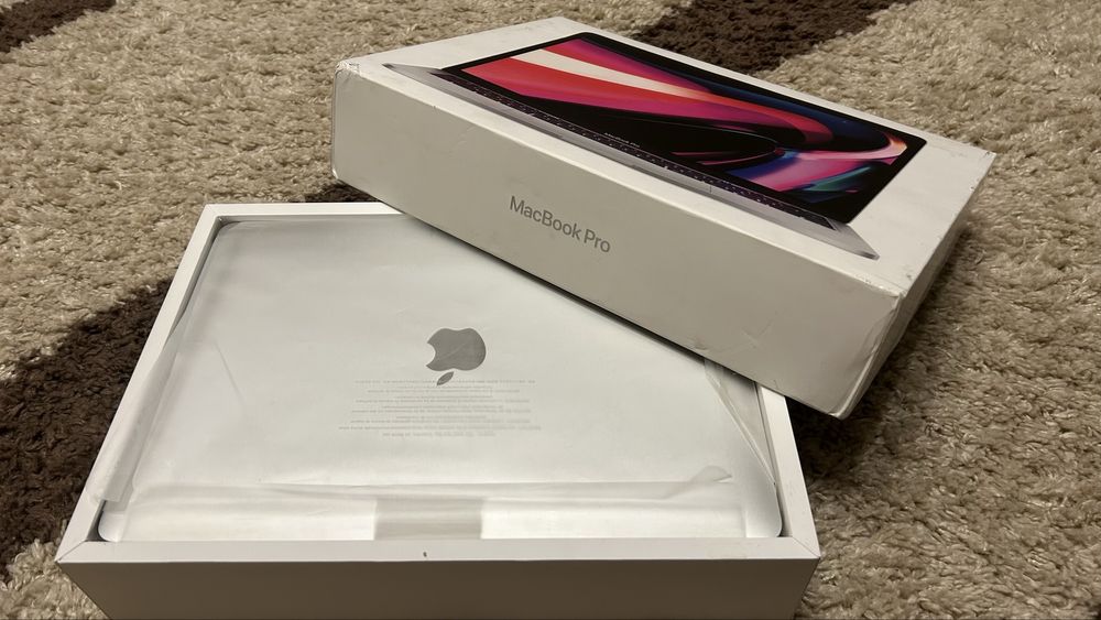 MacBook Pro (13-inch, M1, 2020) заблокированный