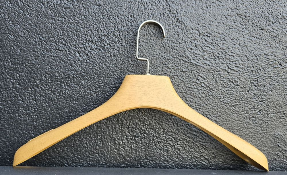 Cabides para vestuário lojas de roupa