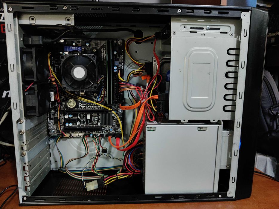 Хороше рішення для офісного або домашнього комп'ютера. World Of Tanks.