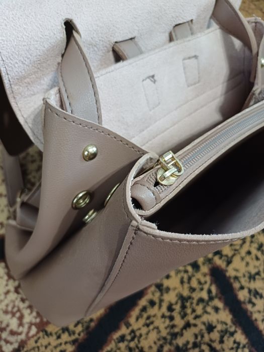 Портфель-сумка жіноча