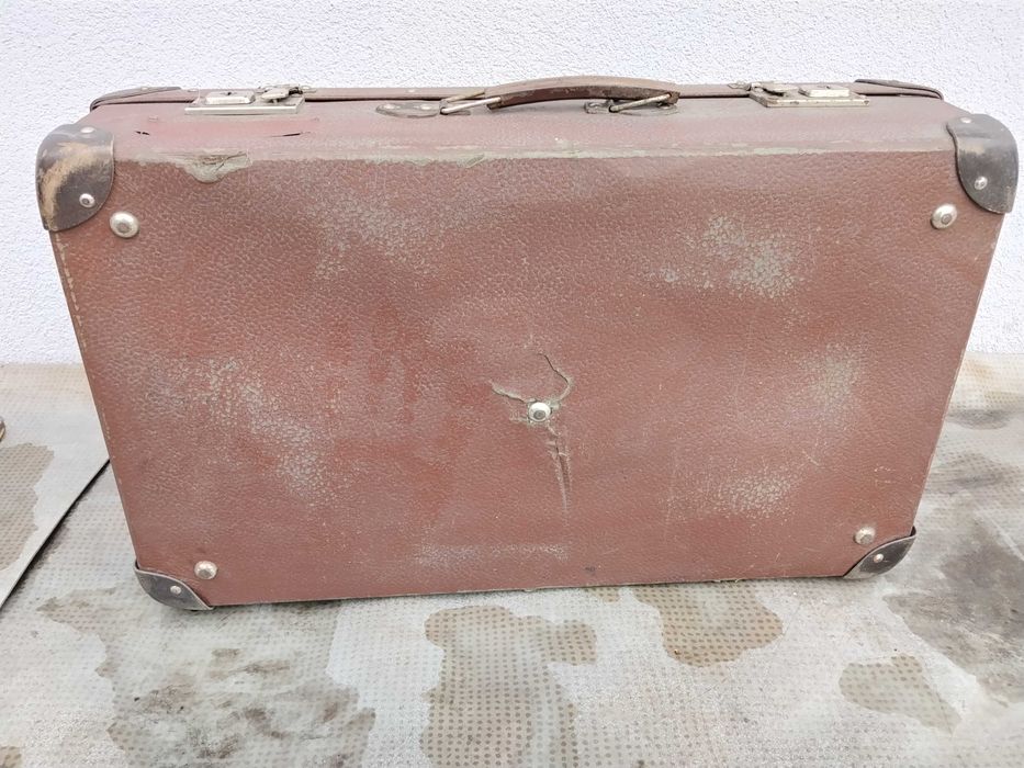 Stara walizka PRL , Vintage 55 x 33 x 15 cm.  25 litrów