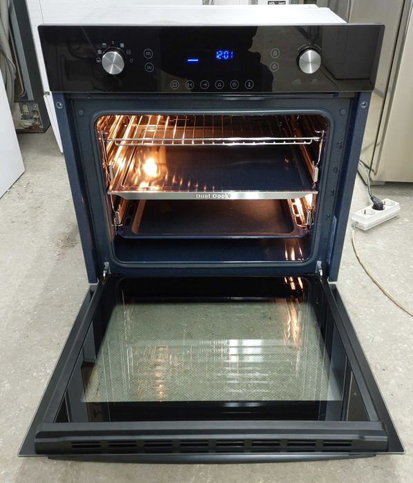 Духовой шкаф электрический Самсунг Samsung BQ1D6G144 черный