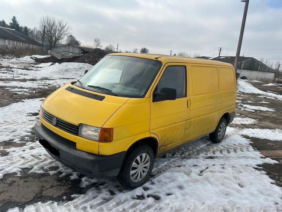 Свіжопригнаний Грузовий т4 1.9 дизель 1998 рік