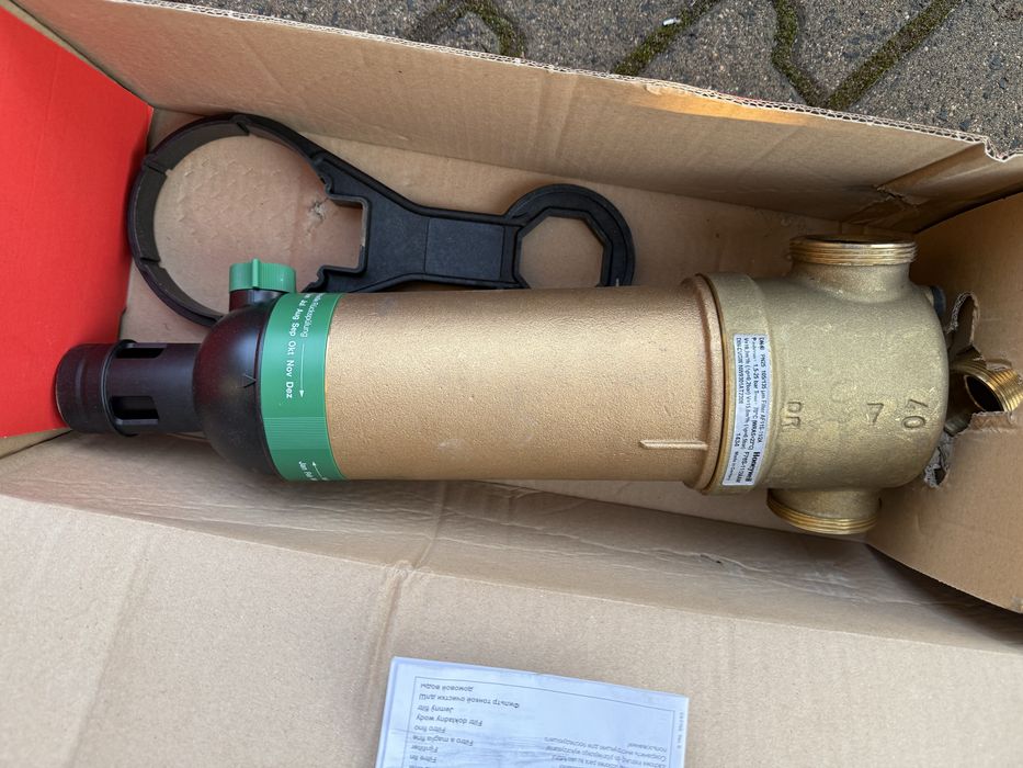 Honeywell F76S DN40 – filtr dokładny do wody – nowy, komplet
